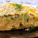 Fetta frittata di zucchine