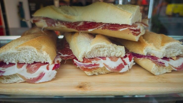 Panino cifra spagna, bocadillos di prosciutto