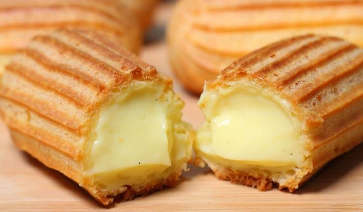 Éclair alla vaniglia