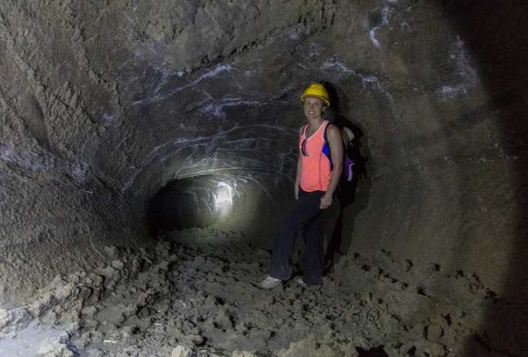 Grotta sull'Etna