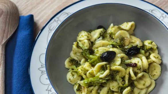 Orecchiette con olive