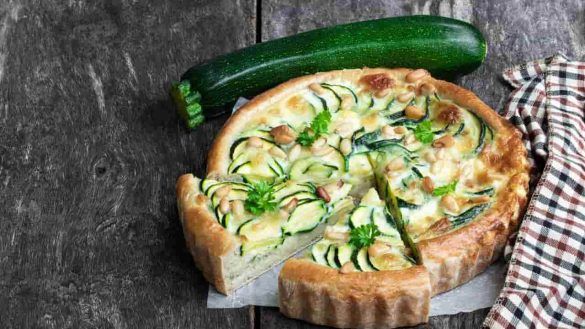 Torta salata di zucchine