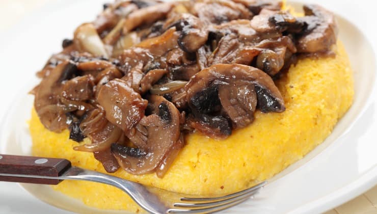 Polenta con i funghi