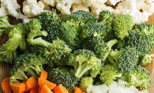 Broccoli, cavolfiori e carote