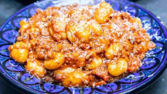 Gnocchetti al ragù di tonno