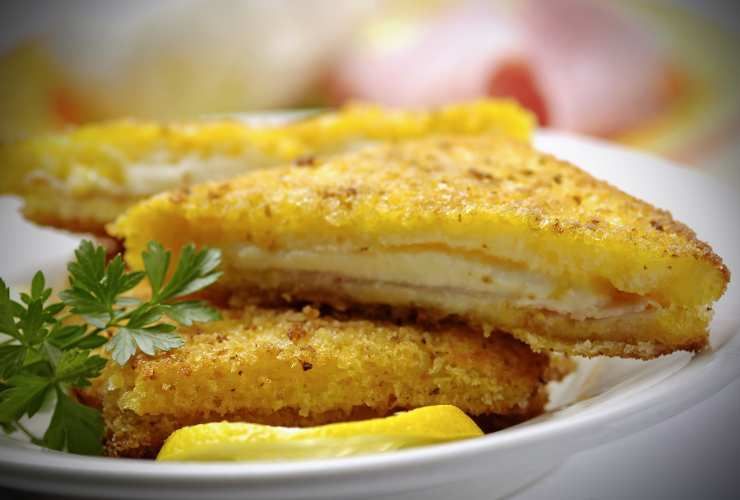 Mozzarella in carrozza