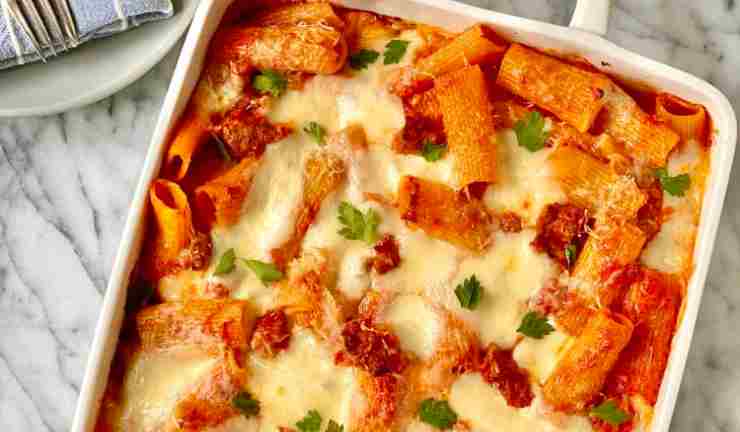 Pasta al forno napoletana