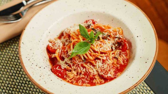 Spaghetti al pomodoro