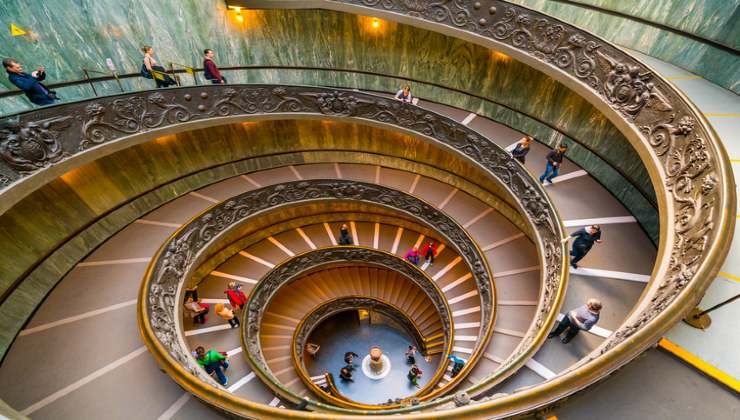 scalinata in Vaticano 