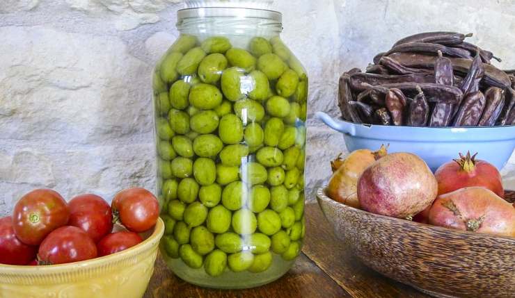 Conservare le olive verdi