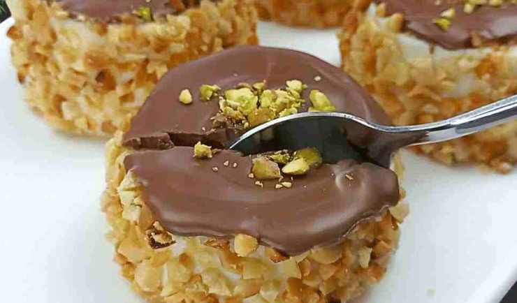 Dolcetti al cioccolato e arachidi