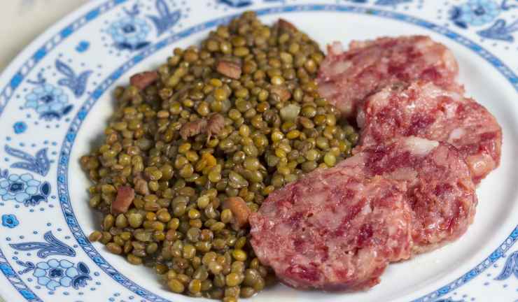 Lenticchie e cotechino