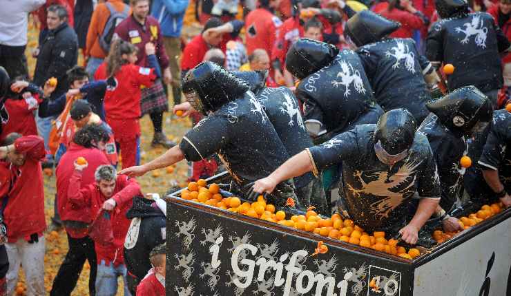 Carnevale di Ivrea arance