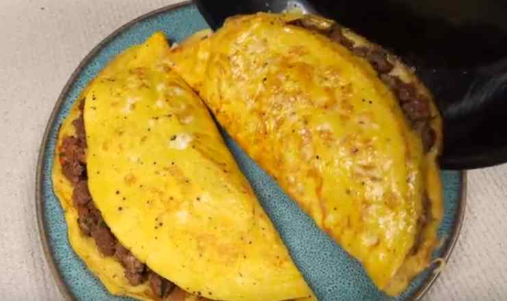 Crêpes con carne macinata