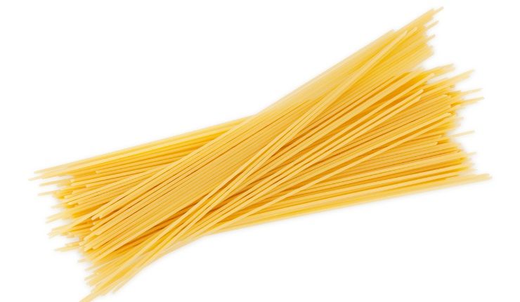 Primo piatto con spaghetti