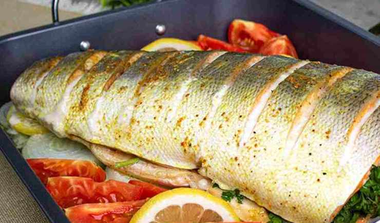 Salmone con verdure al forno