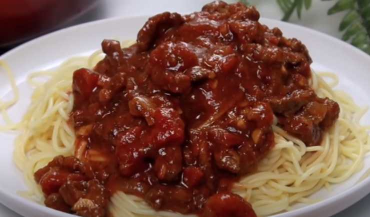 Ricetta di spaghetti con straccetti di manzo