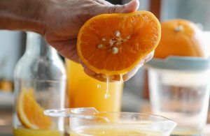 Spremere le arance