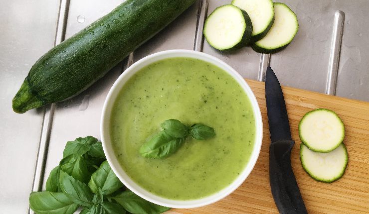 Zuppa con zucchine e patate