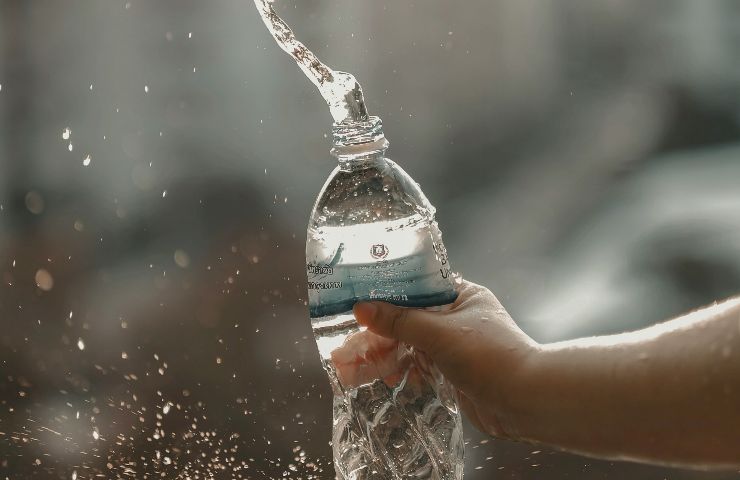 Acqua in bottiglia