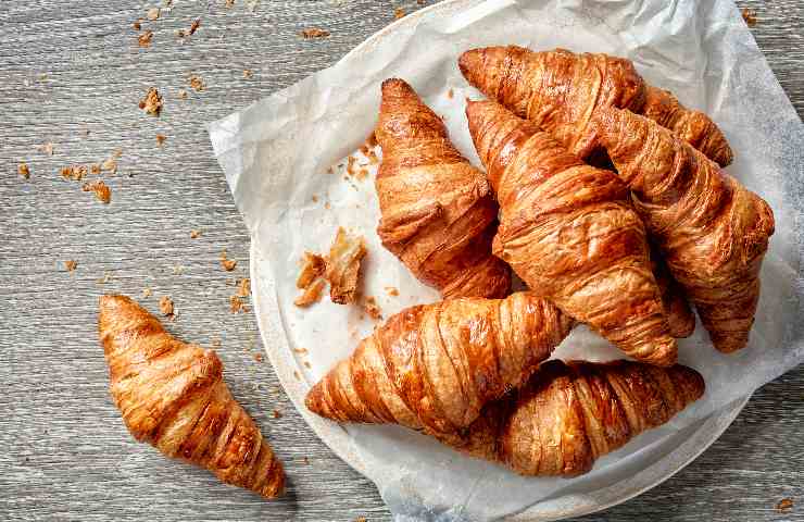 Croissant al burro ricetta