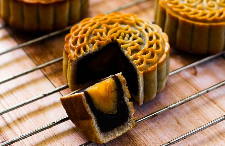 Fetta di moon cake