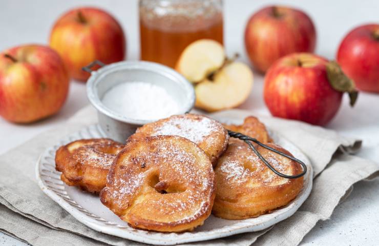 Frittelle di mele ricetta