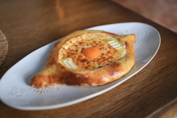 Khachapuri