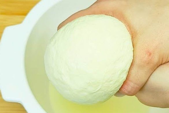 Mozzarella fatta in casa