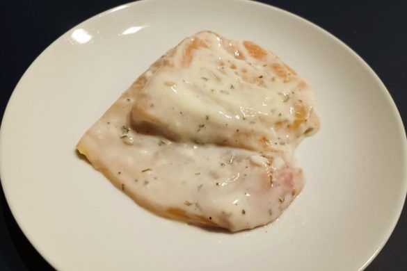 Pollo marinato allo yogurt