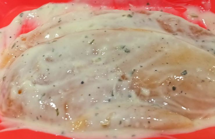 Marinatura allo yogurt del pollo