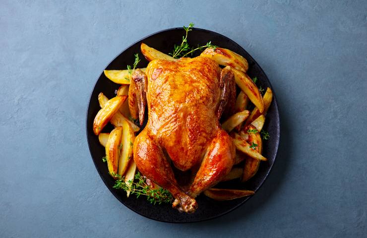 Pollo con patate ricetta