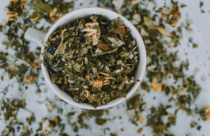 Tè verde in foglie