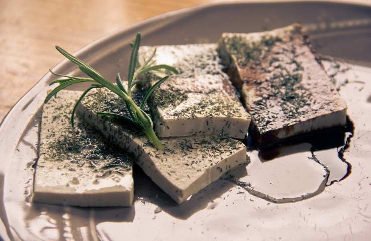 Tofu con spezie