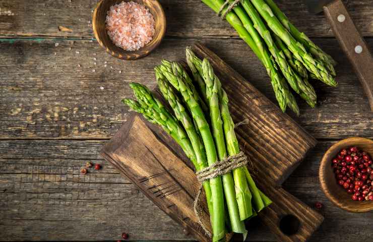 Asparagi in padella