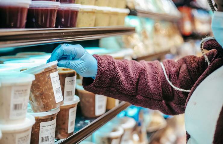 Leggere le etichette sugli alimenti