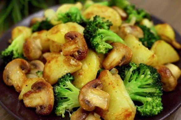Patate broccoli e funghi per cena