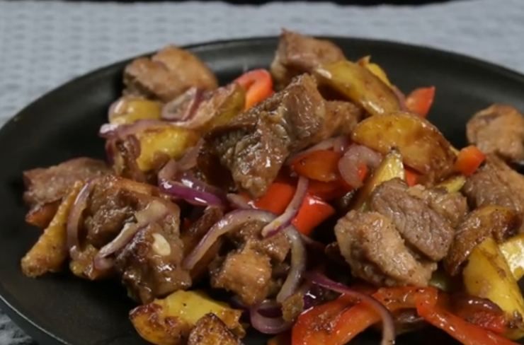 Secondo con patate e pancetta