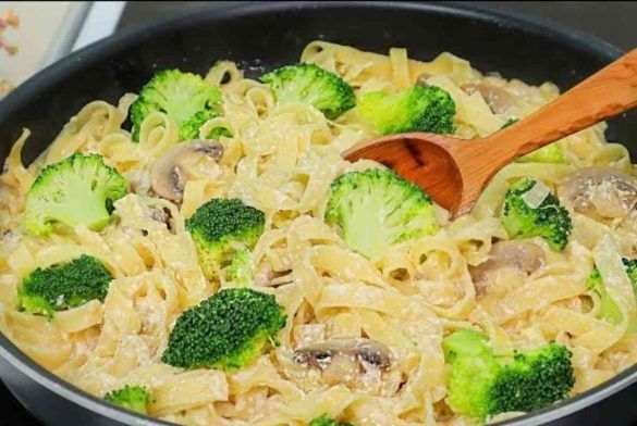 Tagliatelle con broccoli e funghi