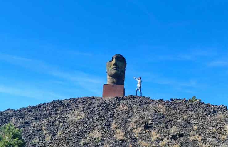 Teseo screpolato sull'Etna