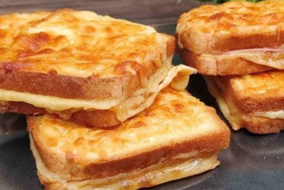 Toast al prosciutto e formaggio