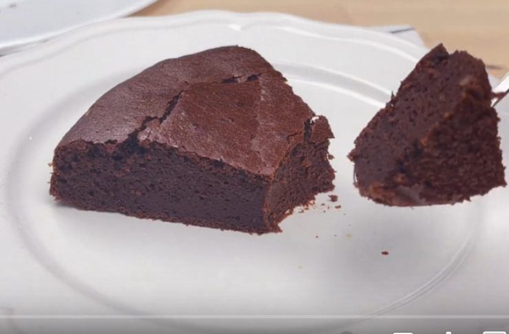 Torta di fagioli al cioccolato