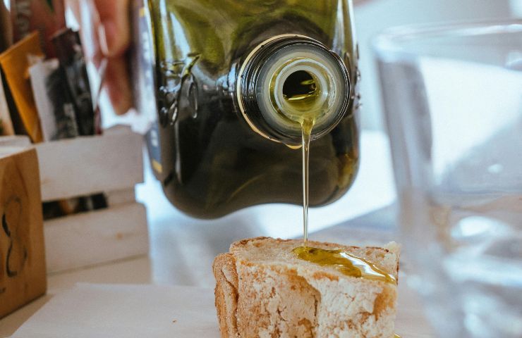 Olio evo sul pane