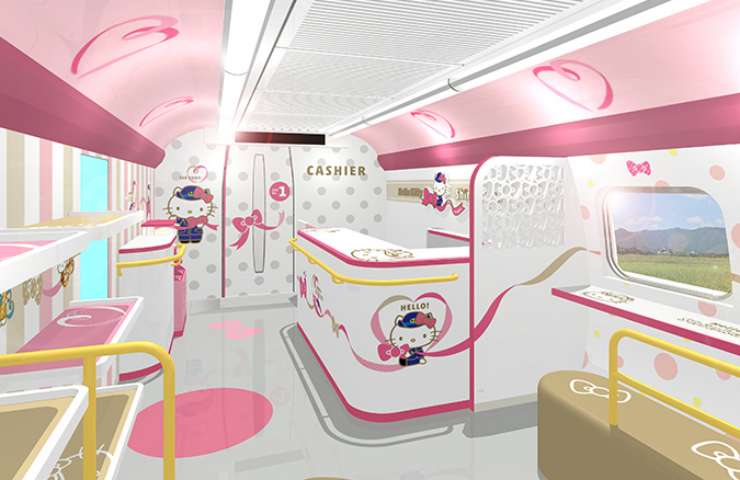 Interno del treno di Hello Kitty