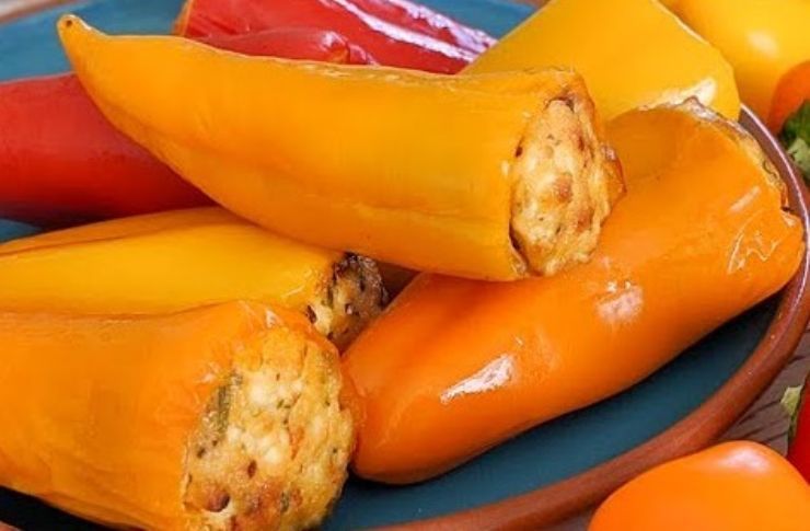 Mini peperoni ripieni
