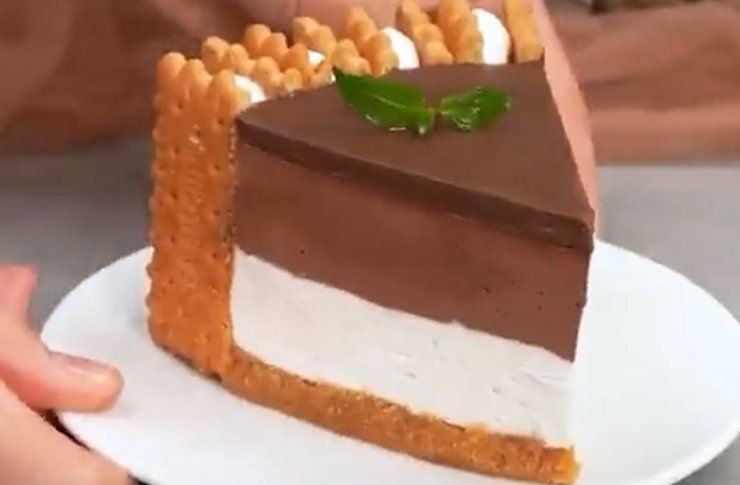 Torta alla panna e cioccolato