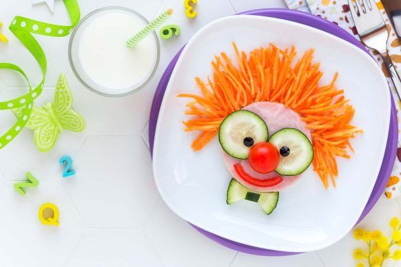 Bimbi a cena