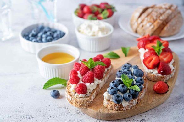 Bruschette alla frutta
