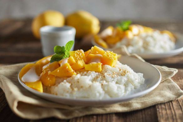 Sticky rice mango