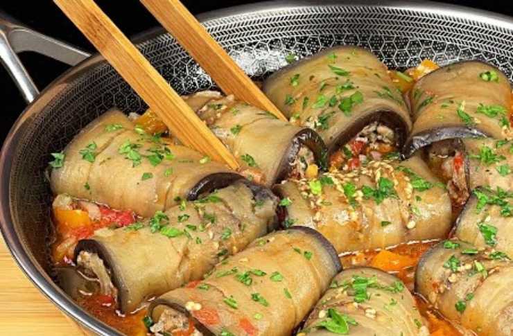 Deliziosi involtini di melanzane